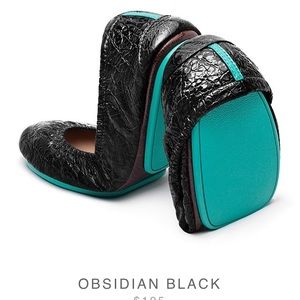 New never been worn $150 size 9